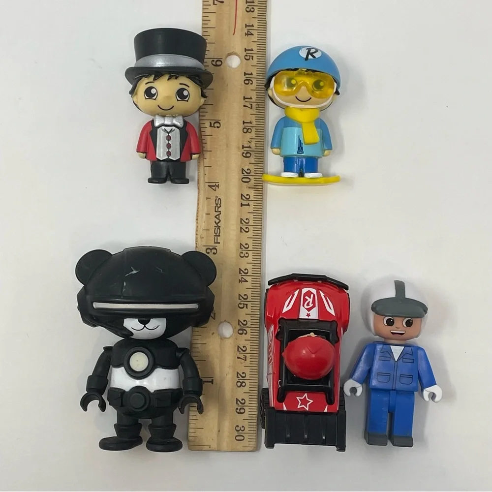 Ryan’s World‎ figures bundle